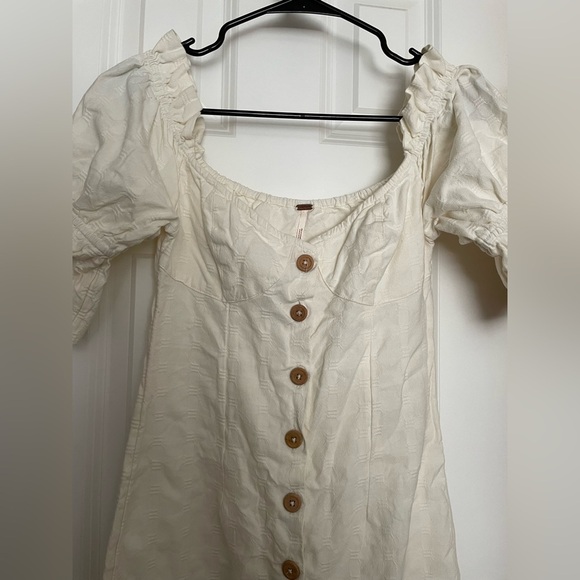 Free People Off White Off the Shoulder Button Front Dress 100% Cotton Size XS - Picture 2 of 10